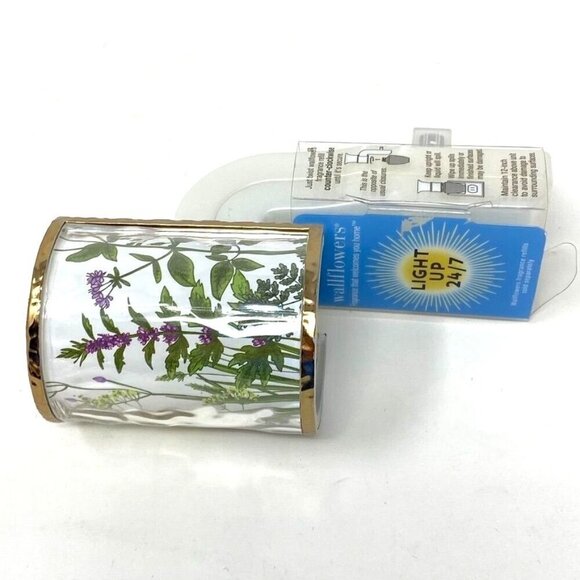 Bath & Body Works Pressed Floral Wallflowers Fragrance Plugins Scent Control - Picture 3 of 5